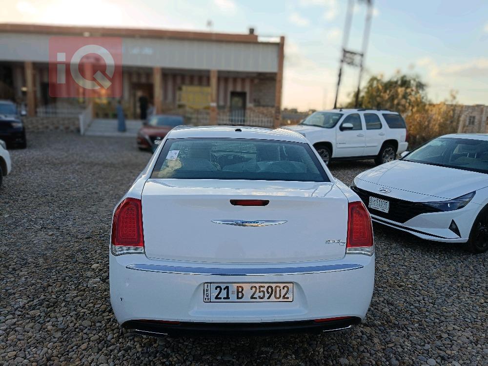 Chrysler 300